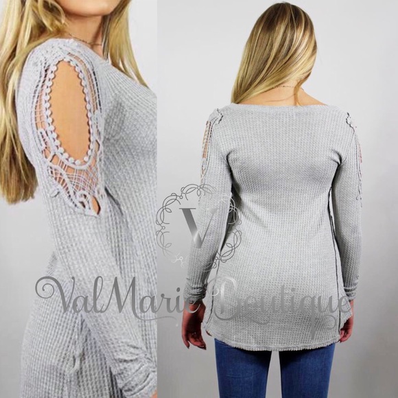 The best waffle Knit cold shoulder top - Picture 3 of 3